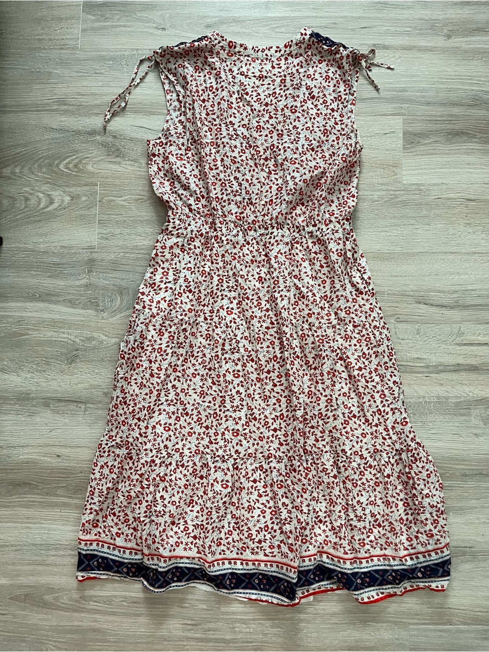 Trovata Birds of Paradis Women’s Rae Dress Red Ivy Floral Sleeveless Size Large - Picture 9 of 9